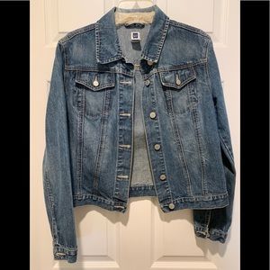 Gap Jean Jacket size medium